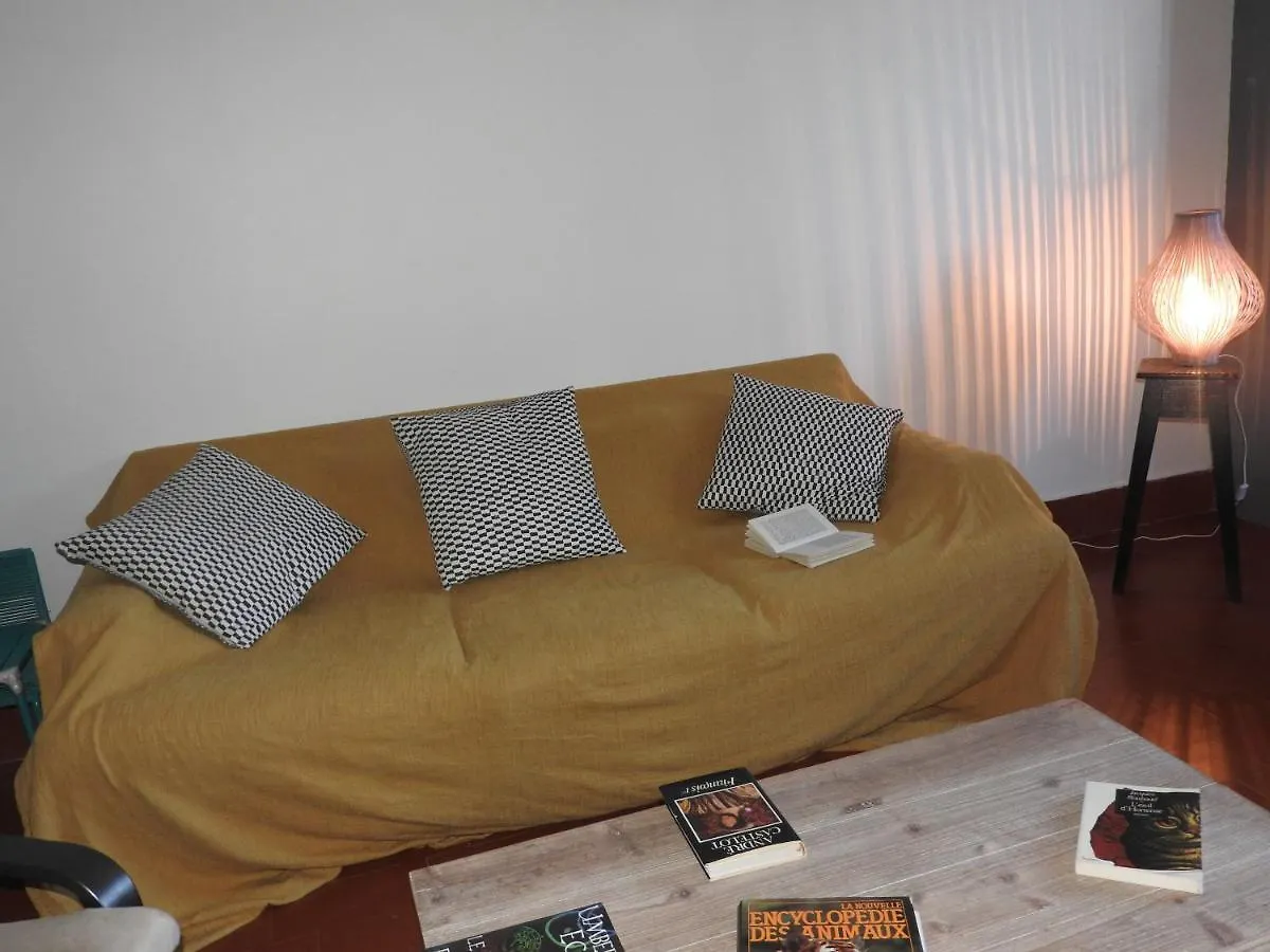 Bed & Breakfast Domaine De Laverchere Pommiers  France